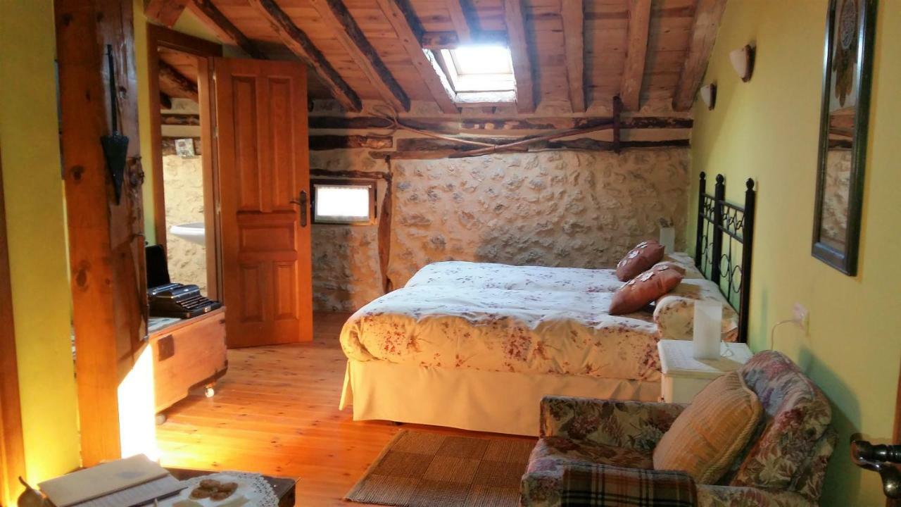 Bed and Breakfast Casa Rural Calle Real Torremocha de Ayllón Exteriér fotografie